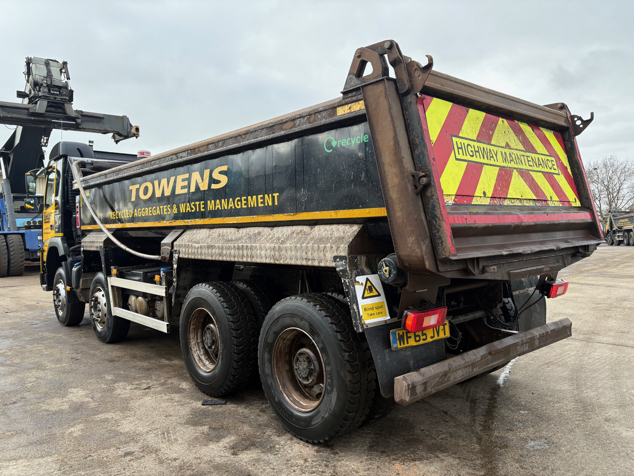 Tipper VOLVO FMX420: picture 6